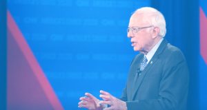 Bernie Sanders Defends his Castro and Cuba Comments